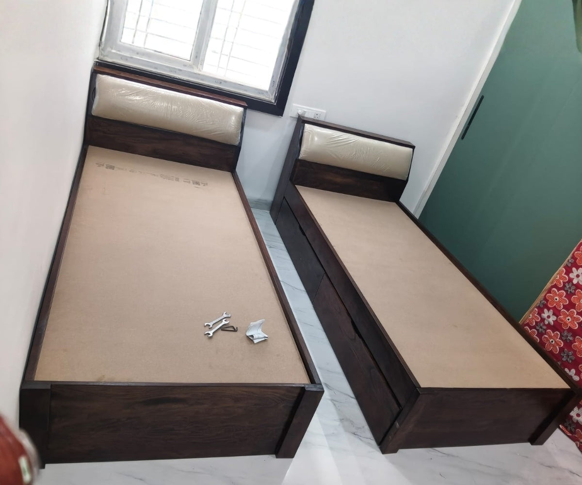 Rubikk Solid Sheesham Wood Single Bed With Two Drawers (Walnut Finish)